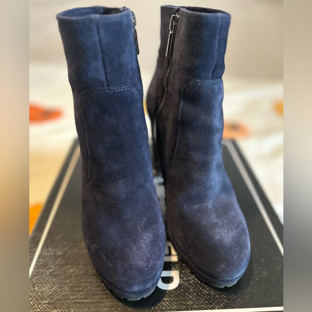 KARL LAGERFELD PARIS LENORE SUEDE BOOT SIZE 8 - Picture 8 of 11